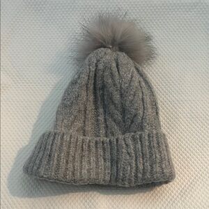 Primark Gray Knit Pom-Pom Beanie -
